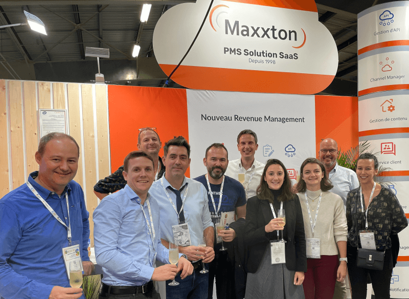 Sandaya-kiest-voor-Maxxton-viering-1-1